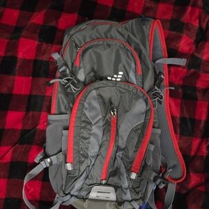 BCG Hydration Pack For Hiking Holds 3 Liters Of Water 100oz